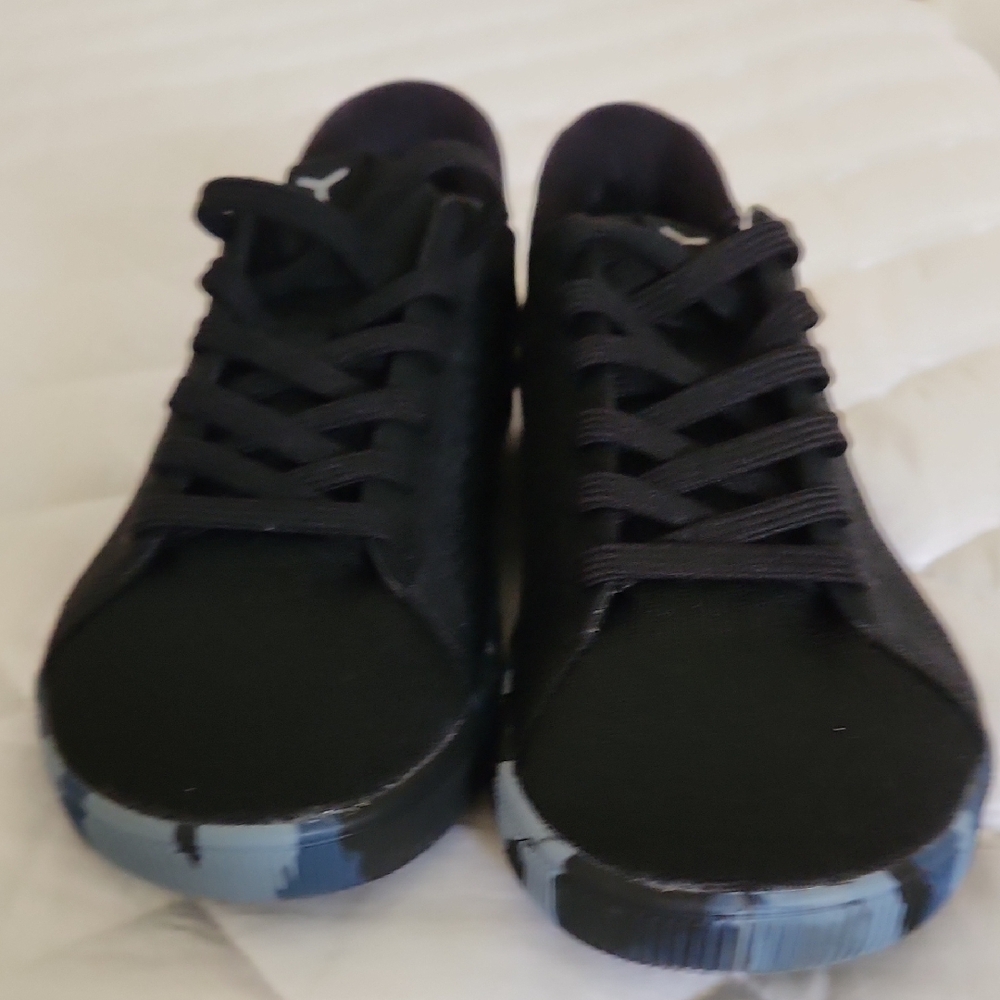 Lux Black Sneakers with Blue Patterned Sole - Picture 3 of 5